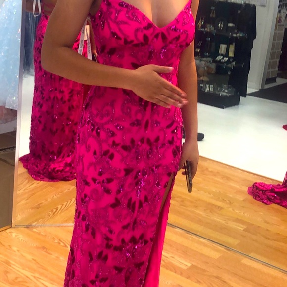 Rachel Allan Dresses & Skirts - Racheal Allan dress size 8 worn once for less than 2hrs